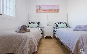 Apartment Aguamarina On The Beach Front